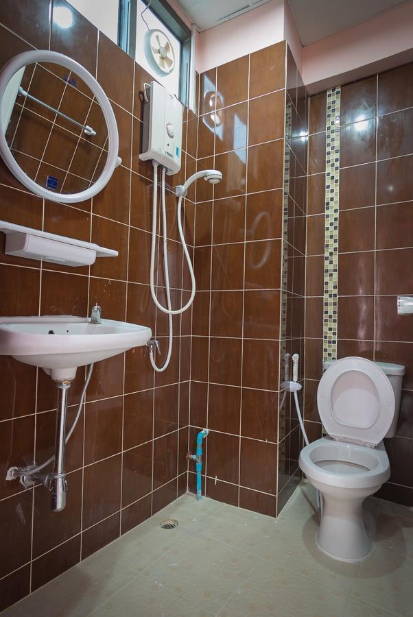 Grand Leo Hotel Khon Kaen Ngoại thất bức ảnh